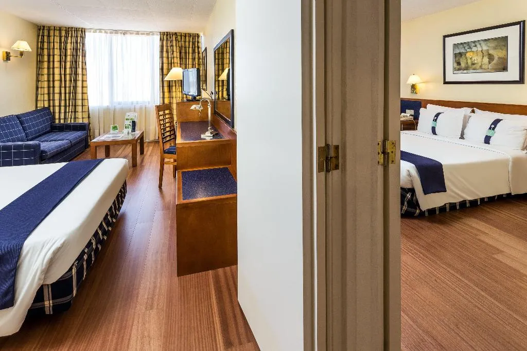 DOUBLE NON SMOKING Room, Holiday Inn Lisboa, Lisbon