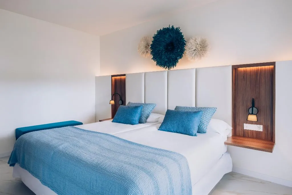 DOUBLE SINGLE USE SUPERIOR Room, Iberostar Selection Playa de Muro Village, Majorca