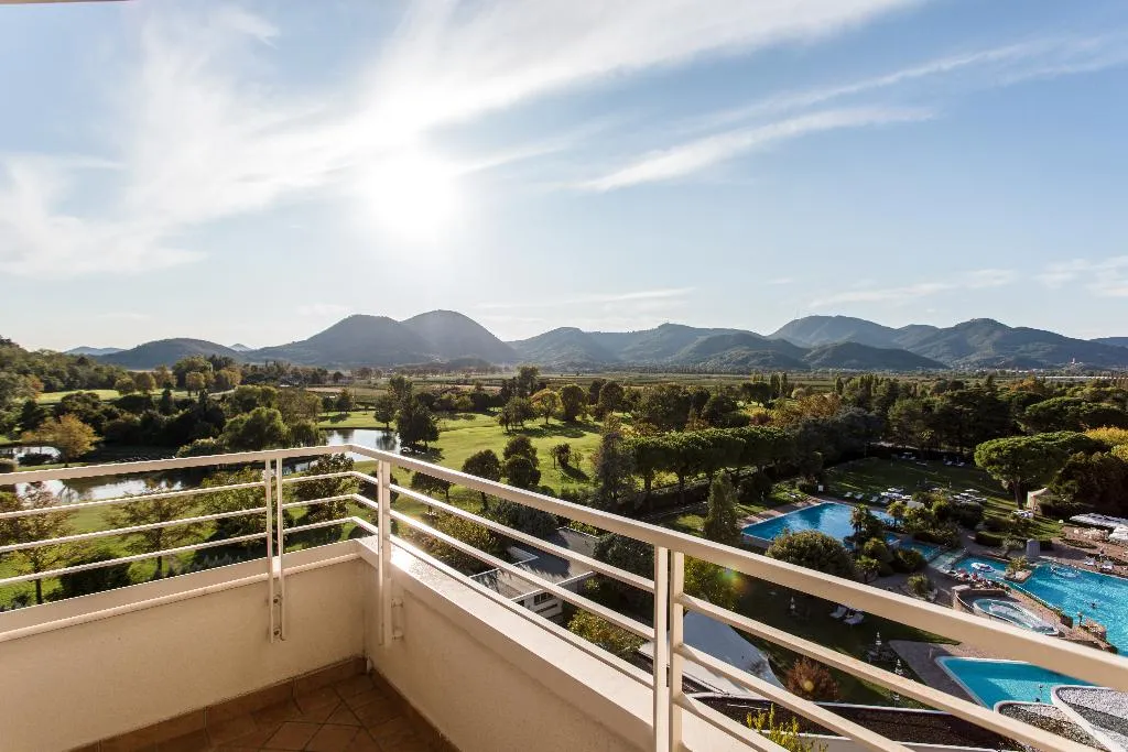 JUNIOR SUITE CAPACITY 3 Room, Galzignano Resort Terme & Golf - Hotel Splendid, Venice