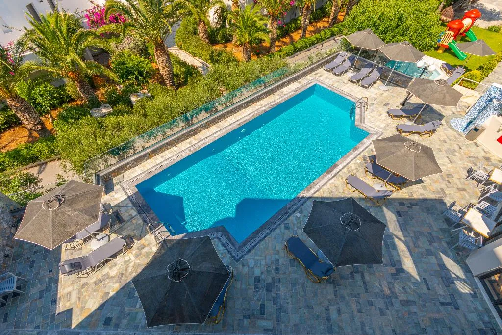 Pool, Anna Maria Village, Crete