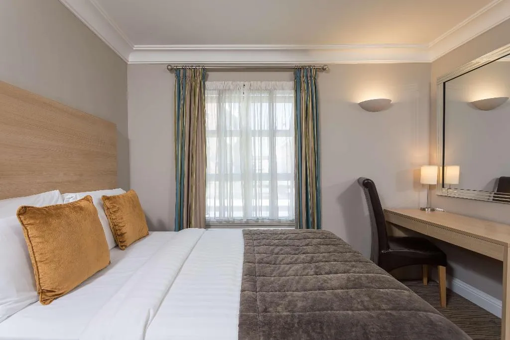 Room, The Fleet Hotel, Dublin