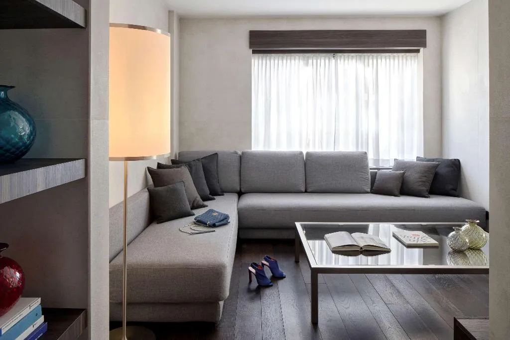Room, Hyatt Centric Milan Centrale, Milan