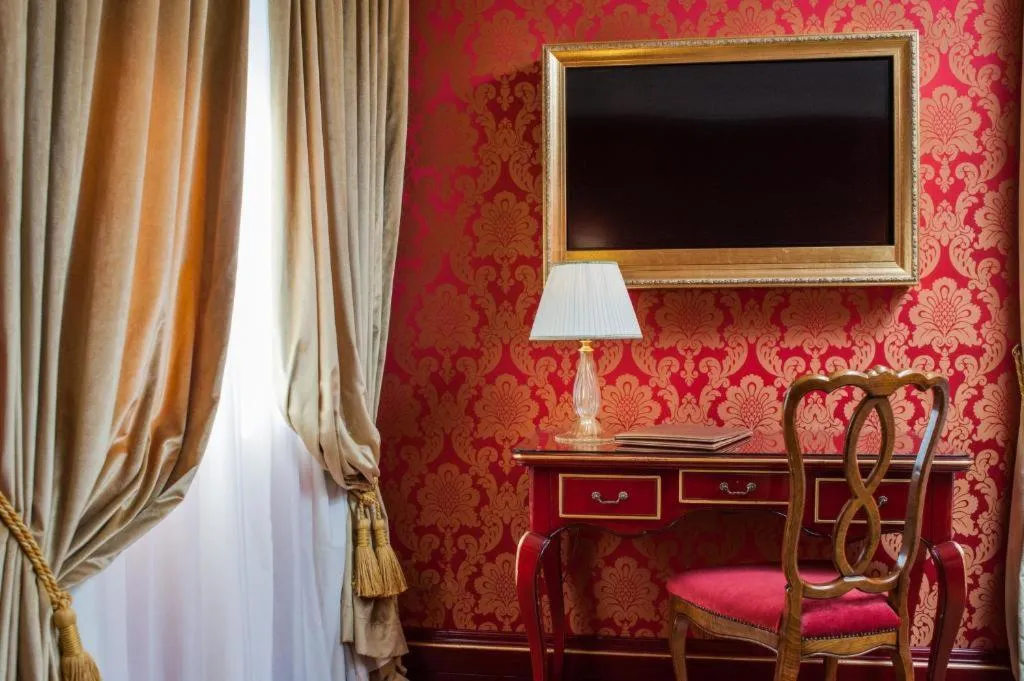 DOUBLE DELUXE Room, Ai Reali Hotel, Venice