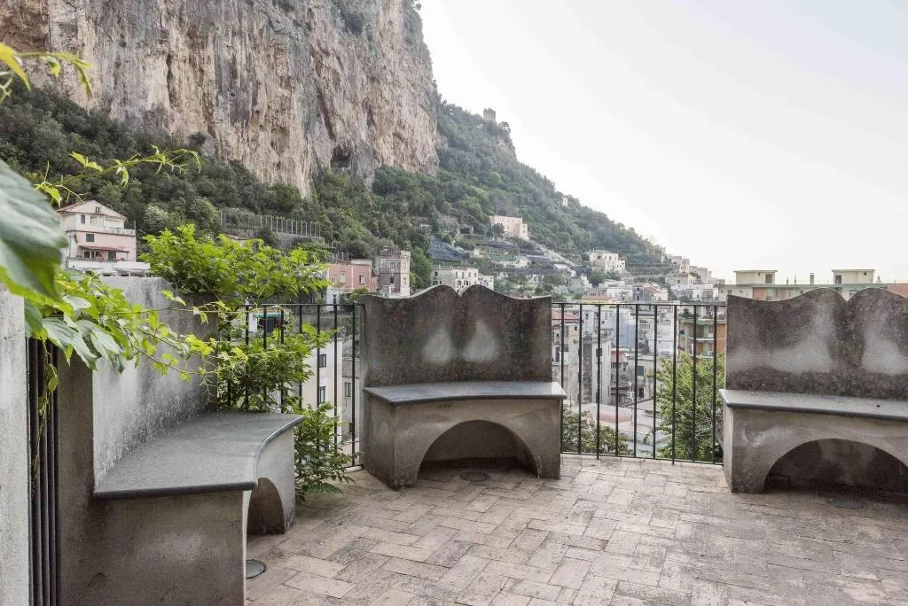 Sports and Entertainment, Hotel Villa Annalara, Naples