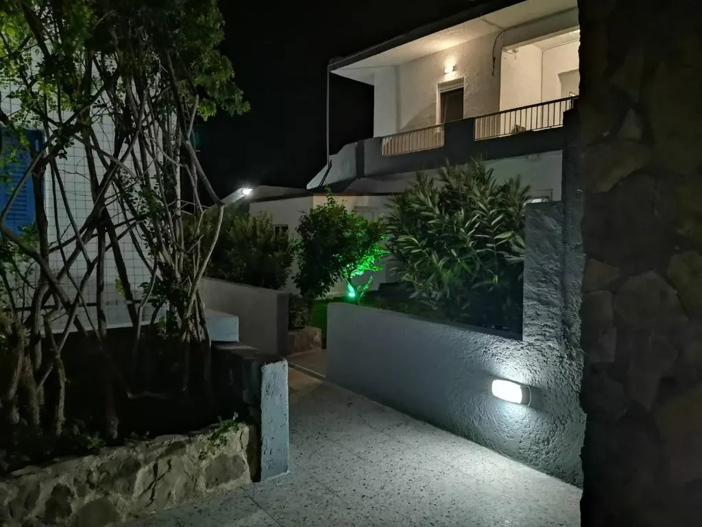 General view, Zervakis Apartments, Crete