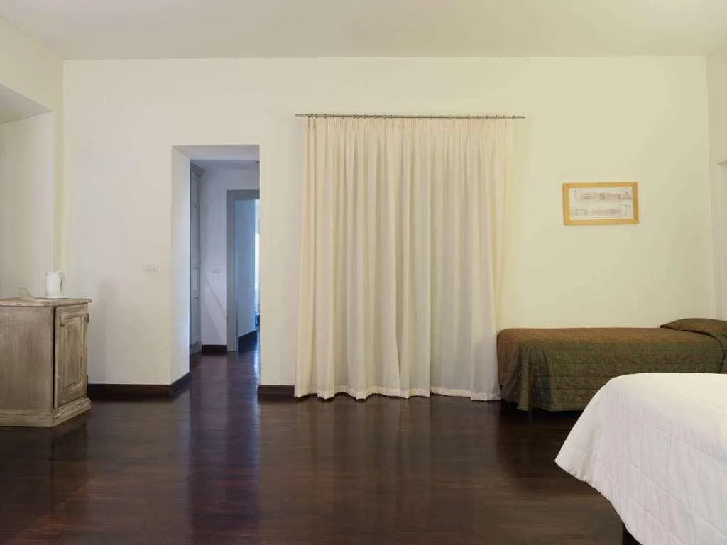 Room, Villa Pitiana, Florence