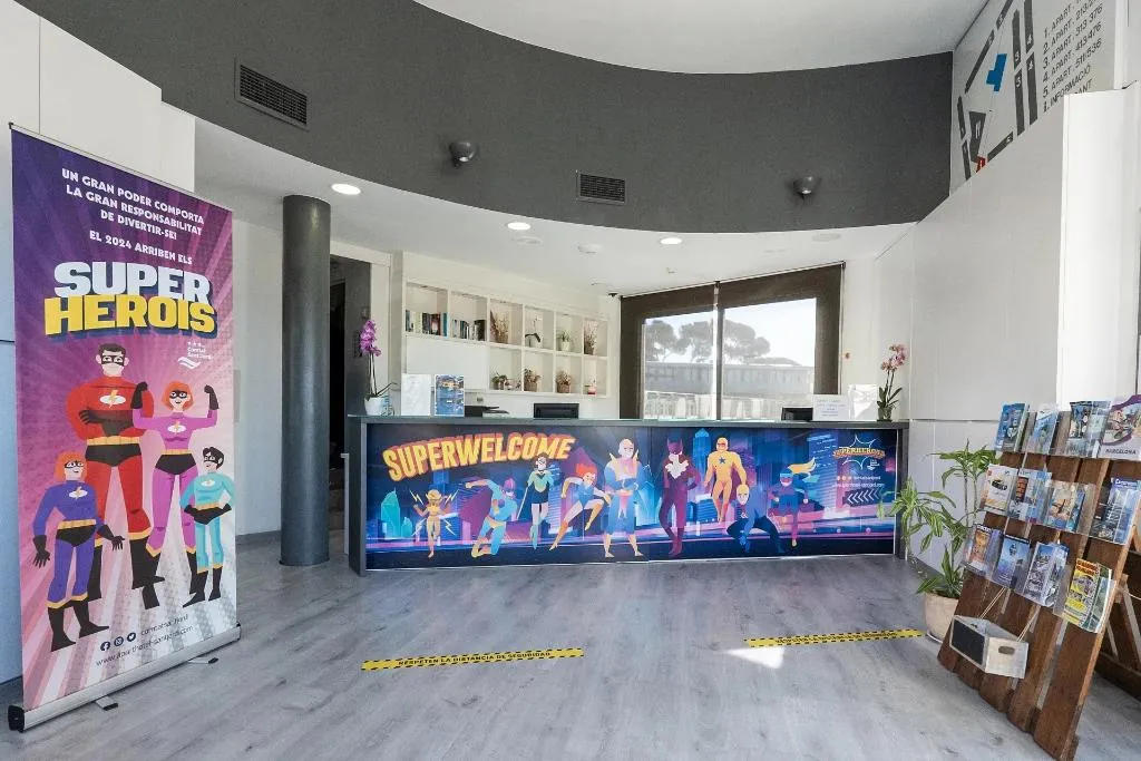 Lobby, Comtat Sant Jordi, Costa Brava