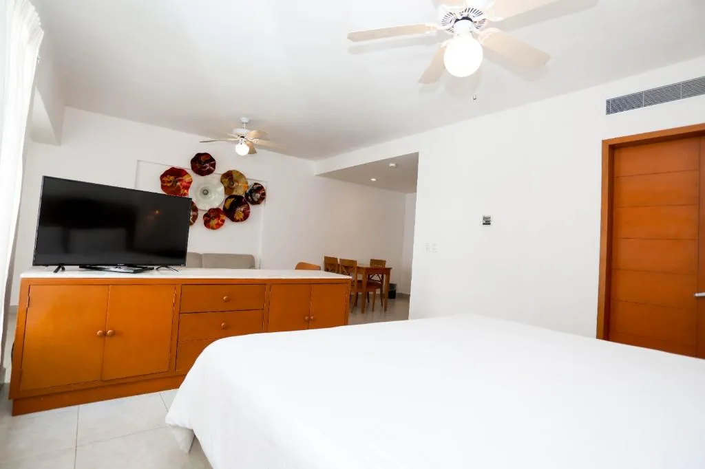 DOUBLE SUPERIOR TWO DOUBLE BEDS Room, Ambiance Suites Cancun, Cancun Area