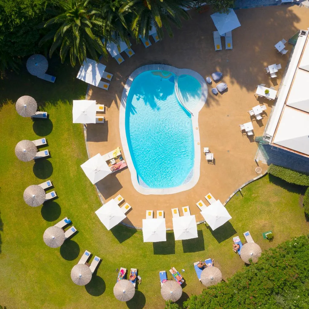 Pool, Mandraki Village, Skiathos