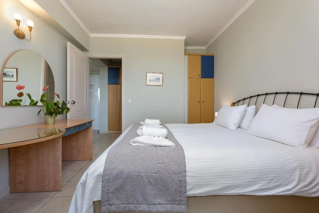 APARTMENT CAPACITY 5 Room, Xenos Kamara Beach, Zante