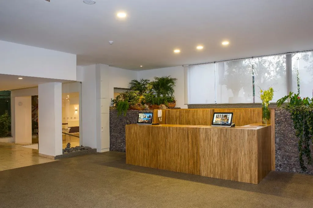 Lobby, Estrelicia Hotel, Madeira