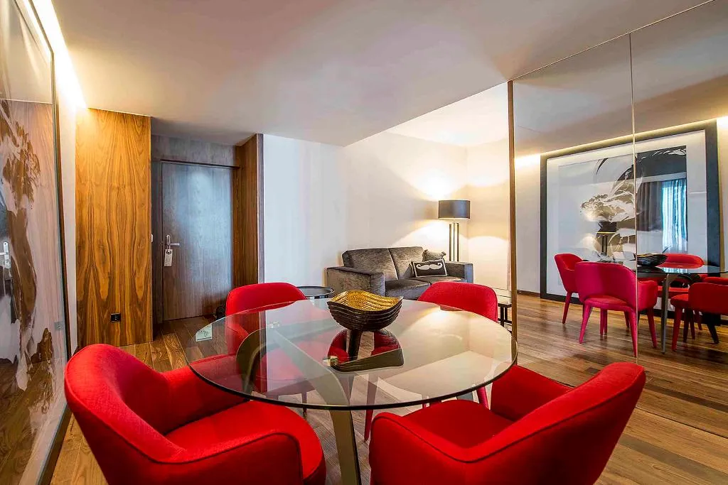 SUITE DELUXE Room, BessaHotel Liberdade, Lisbon