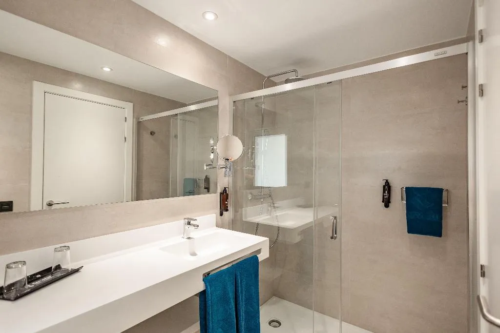 JUNIOR SUITE SEA VIEW Room, Servatur Puerto Azul, Gran Canaria