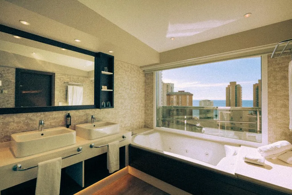 FAMILY ROOM PREMIUM Room, Marina Resort Benidorm-The Original Benidorm Vibe, Costa Blanca