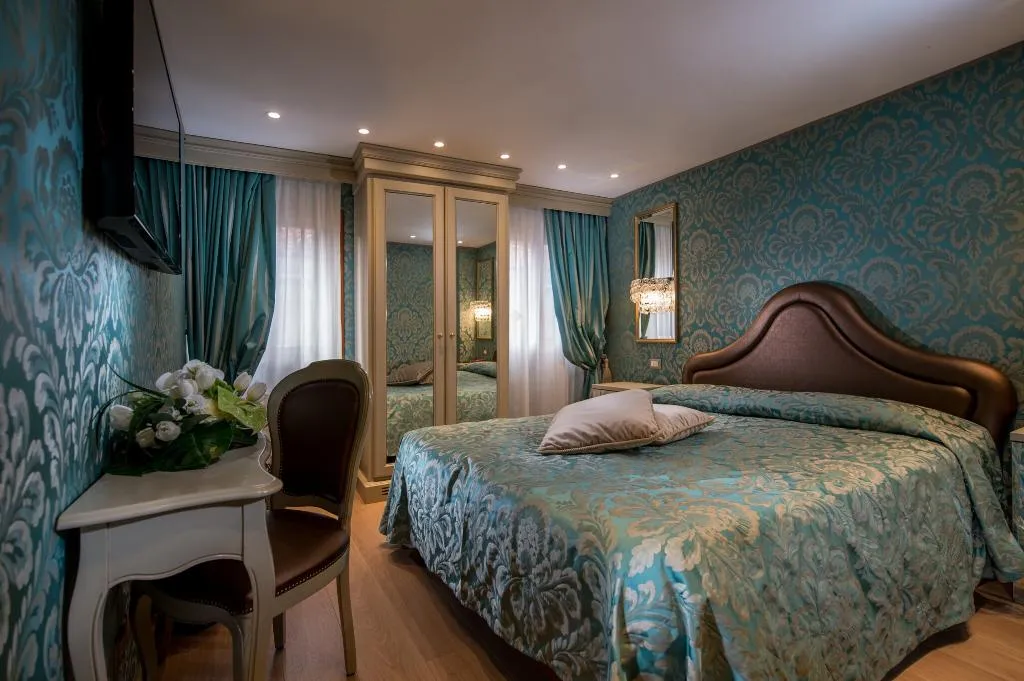 Double or Twin STANDARD Room, Ca' Marinella, Venice