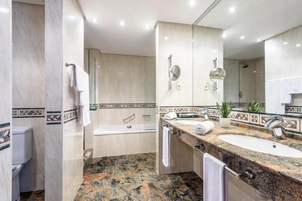 Double or Twin CLASSIC Room, Estival Park Silmar, Costa Brava