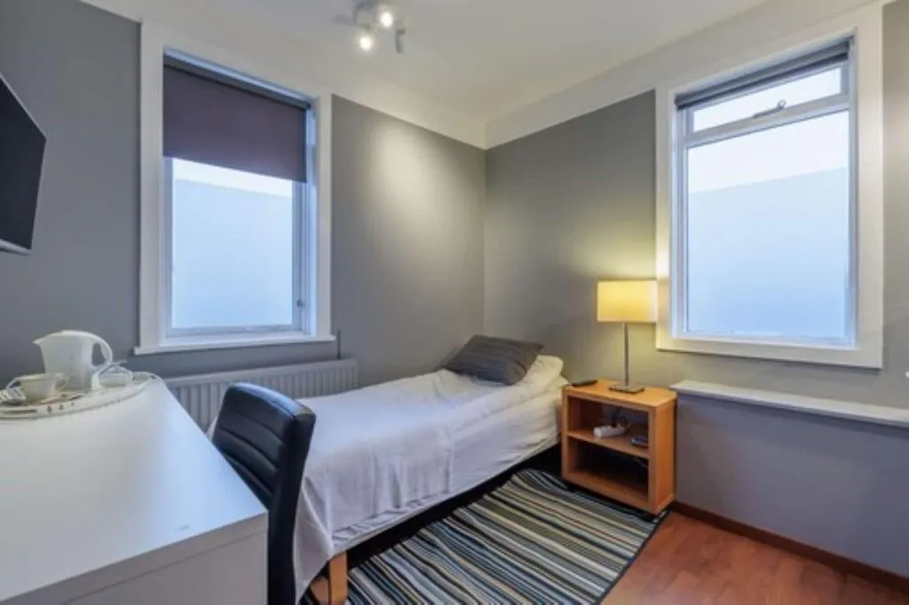 Room, Snorri's Guesthouse, Reykjavik
