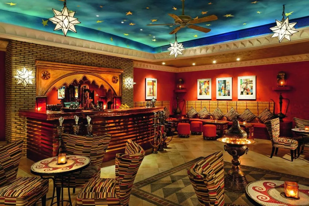 Bar, Movenpick Resort & Marine Spa Sousse, Tunisia