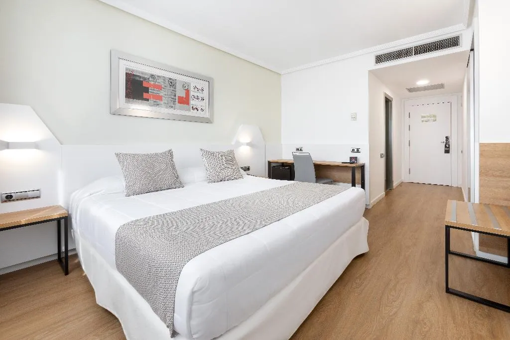 DOUBLE SINGLE USE STANDARD Room, Alexandre Frontair Congress, Barcelona