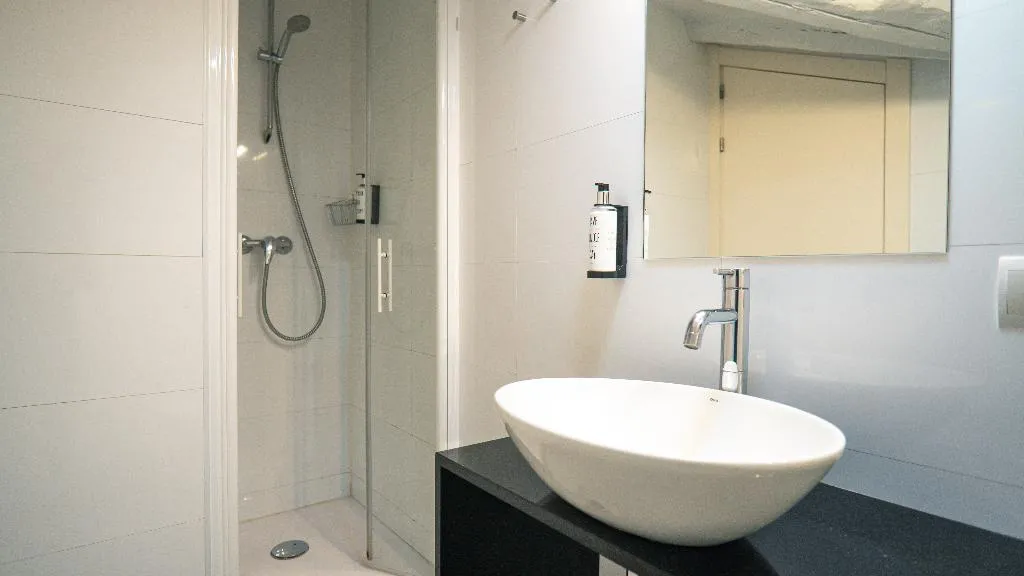 APARTMENT TWO DOUBLE BEDS Room, Smartr Madrid Atocha, Madrid