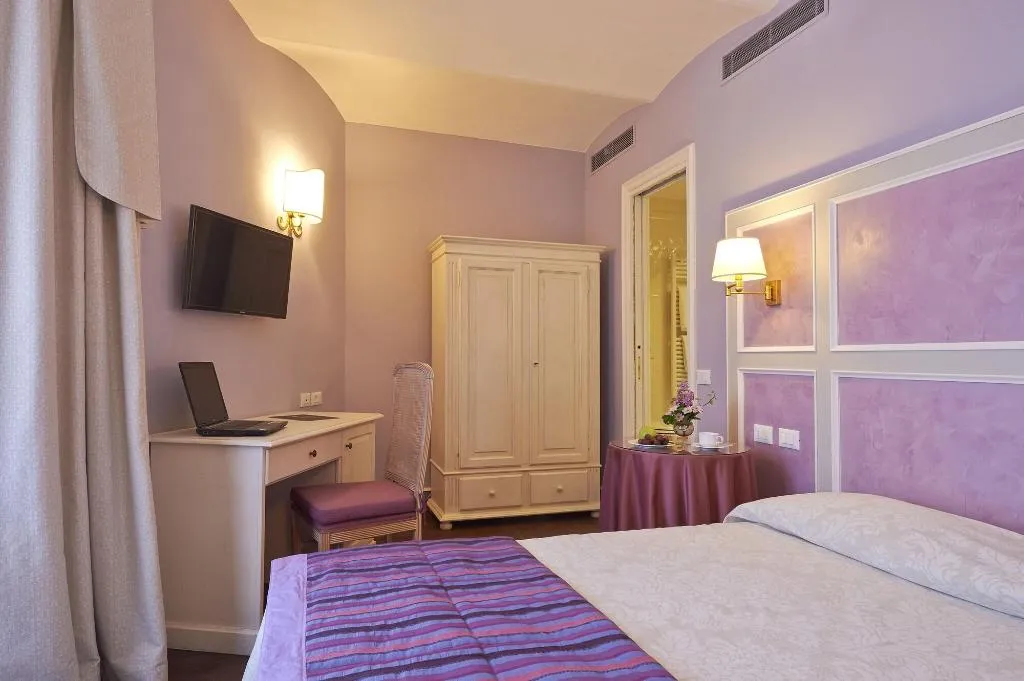 Room, Hotel Firenze Capitale, Florence