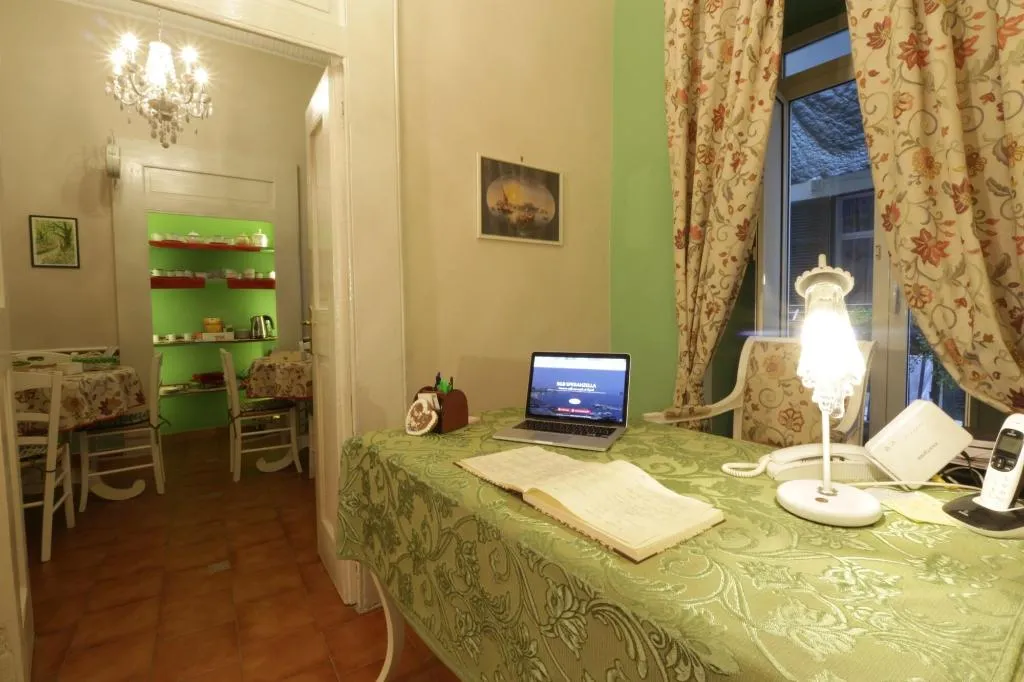 General view, B&B Speranzella, Naples