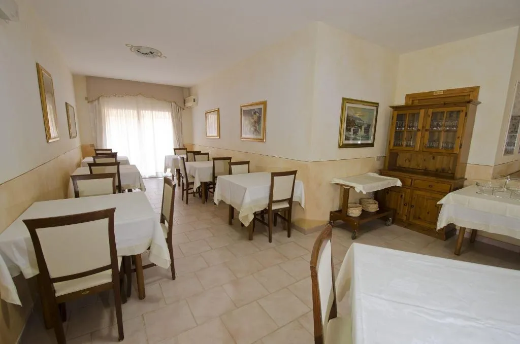 Restaurant, Il Gabbiano Hotel Isola Rossa, Alghero