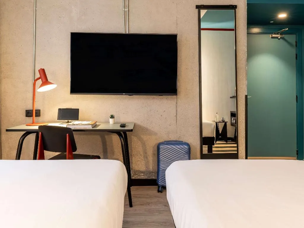 TWIN STANDARD Room, ibis Styles Barcelona Sant Joan Despi, Barcelona