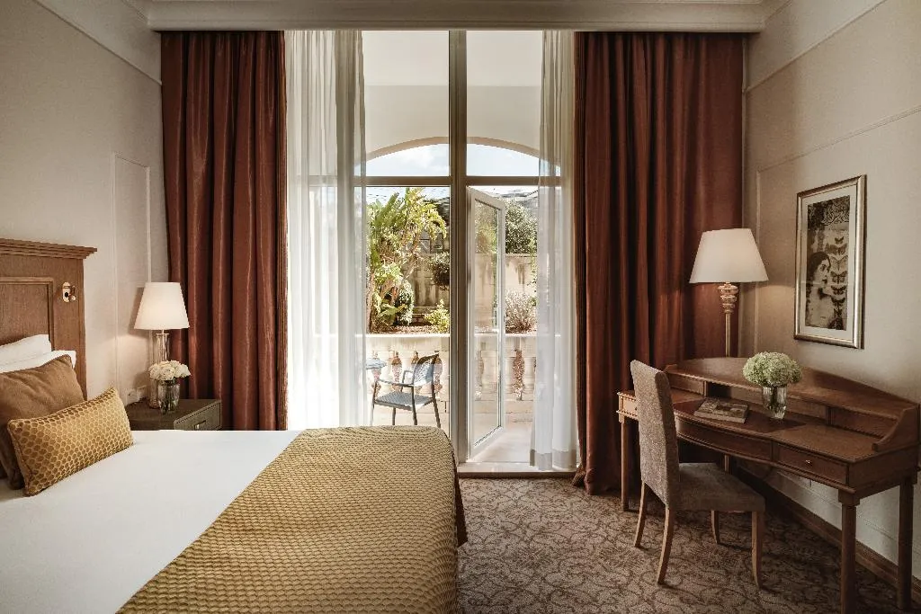 DOUBLE GARDEN VIEW WITH BALCONY Room, Corinthia Palace Malta, Malta