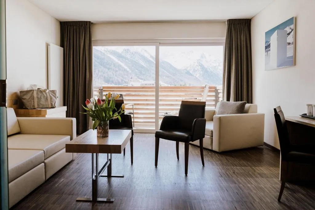 Room, Lac Salin Spa & Mountain Resort, Milan