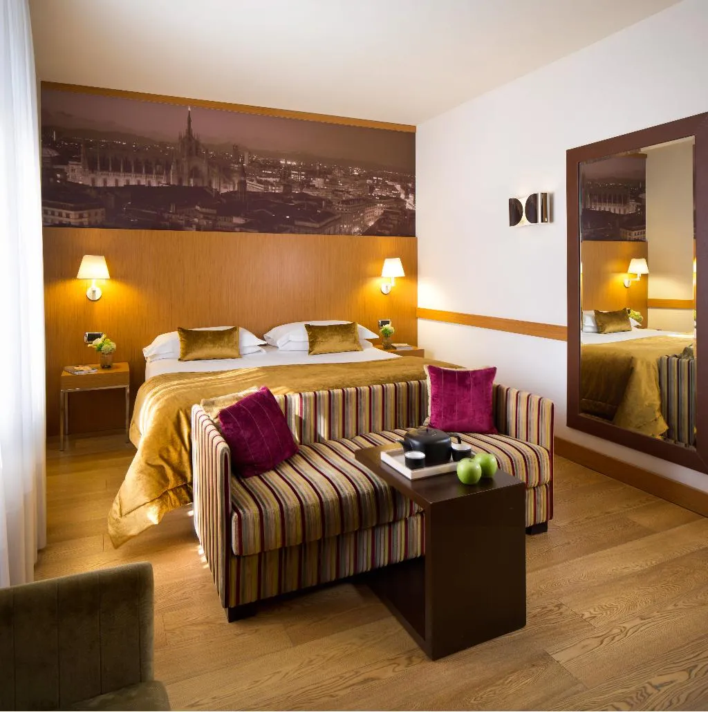 Double or Twin DELUXE Room, Starhotels Tourist, Milan