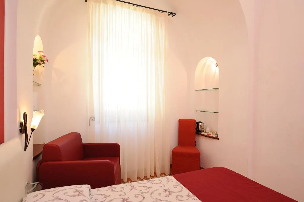 TRIPLE DELUXE Room, Hotel Villa Annalara, Naples