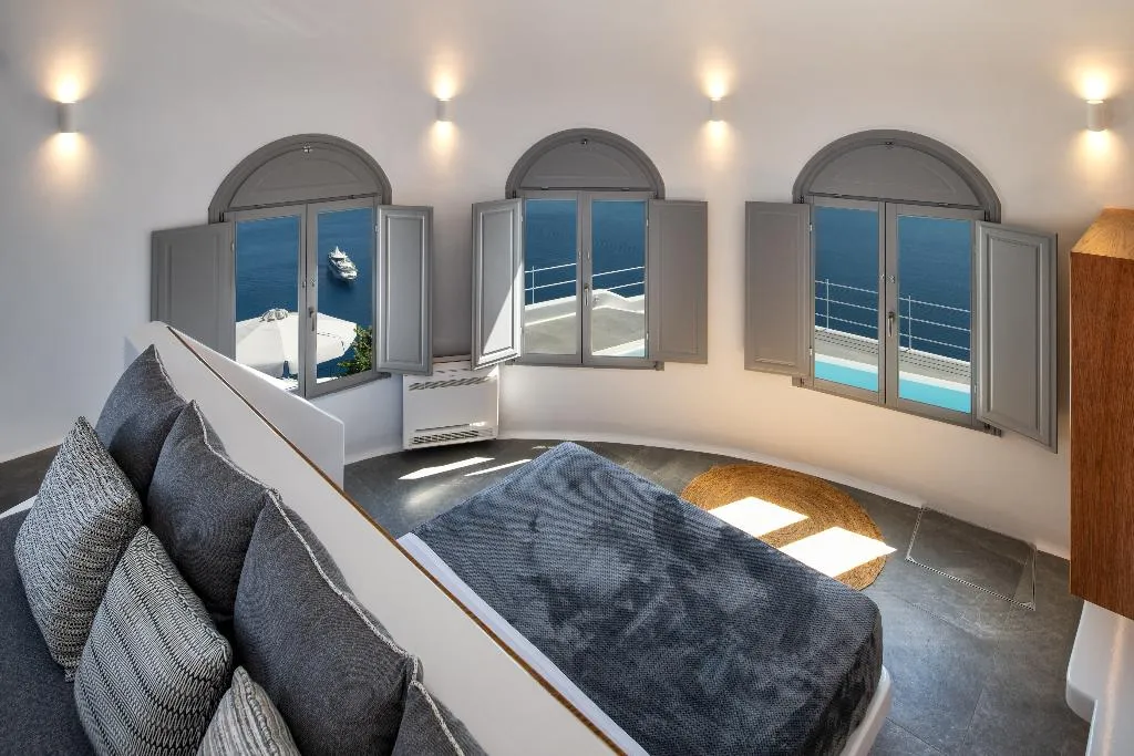 SUITE WITH PRIVATE POOL Room, Eteoro Suites, Santorini