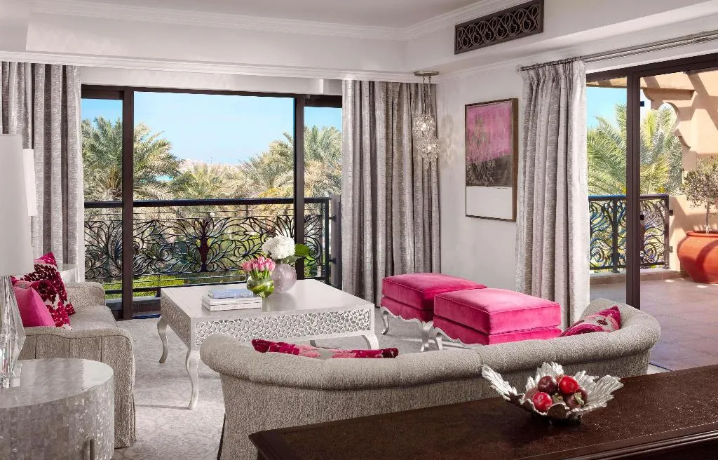 SUITE STANDARD Room, One & Only Royal Mirage, Dubai