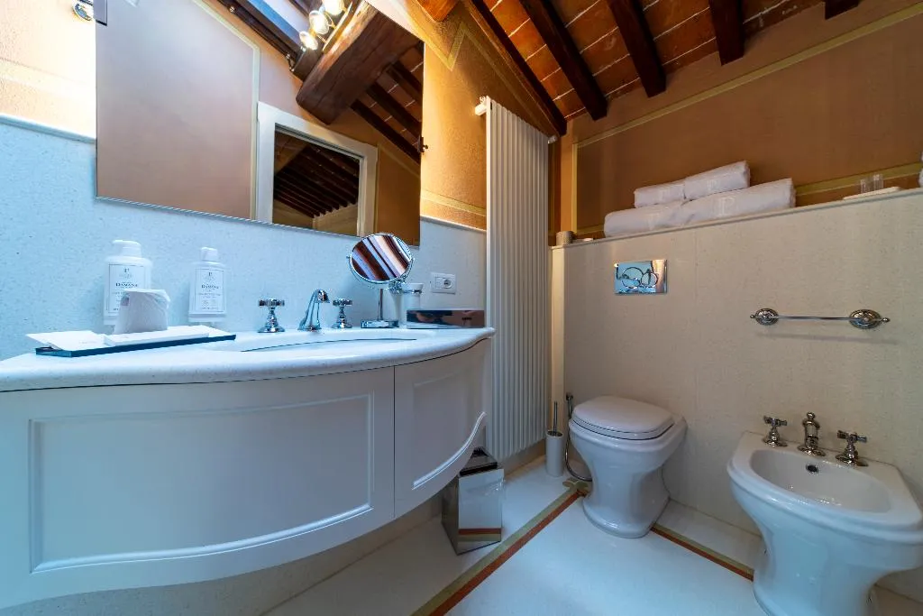 JUNIOR SUITE STANDARD Room, Residenza d’epoca Luca Pacioli, Florence