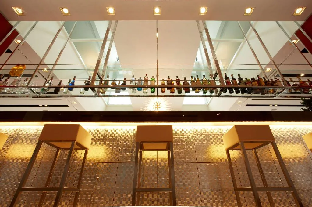 Bar, Devero Hotel & Spa, BW Signature Collection, Milan