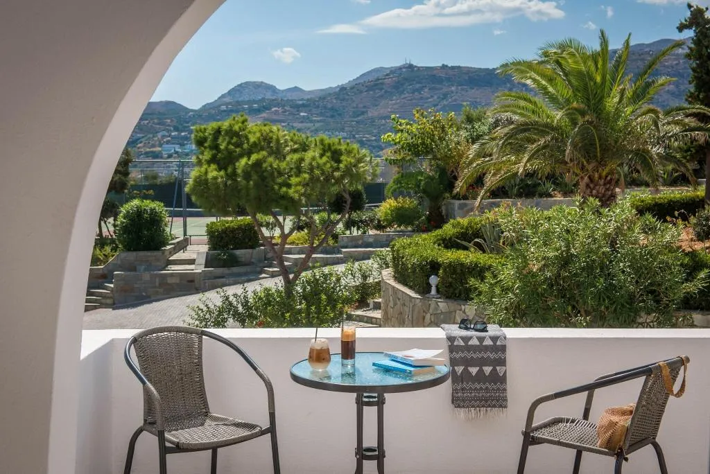 DOUBLE MOUNTAIN VIEW Room, Peninsula Resort & Spa, Crete