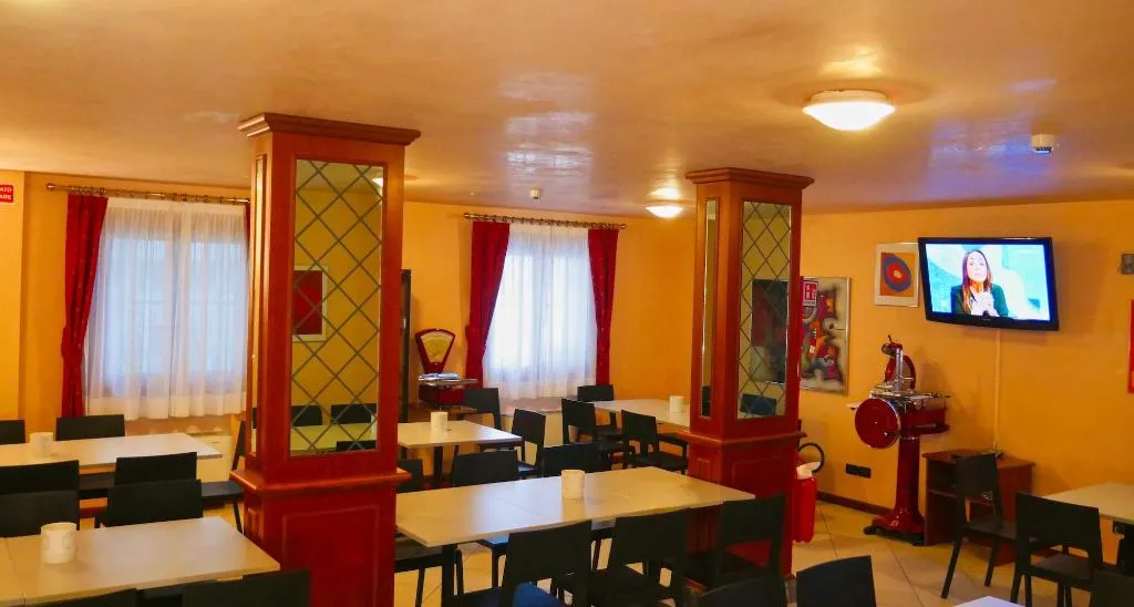 Restaurant, Hotel Vajont, Venice
