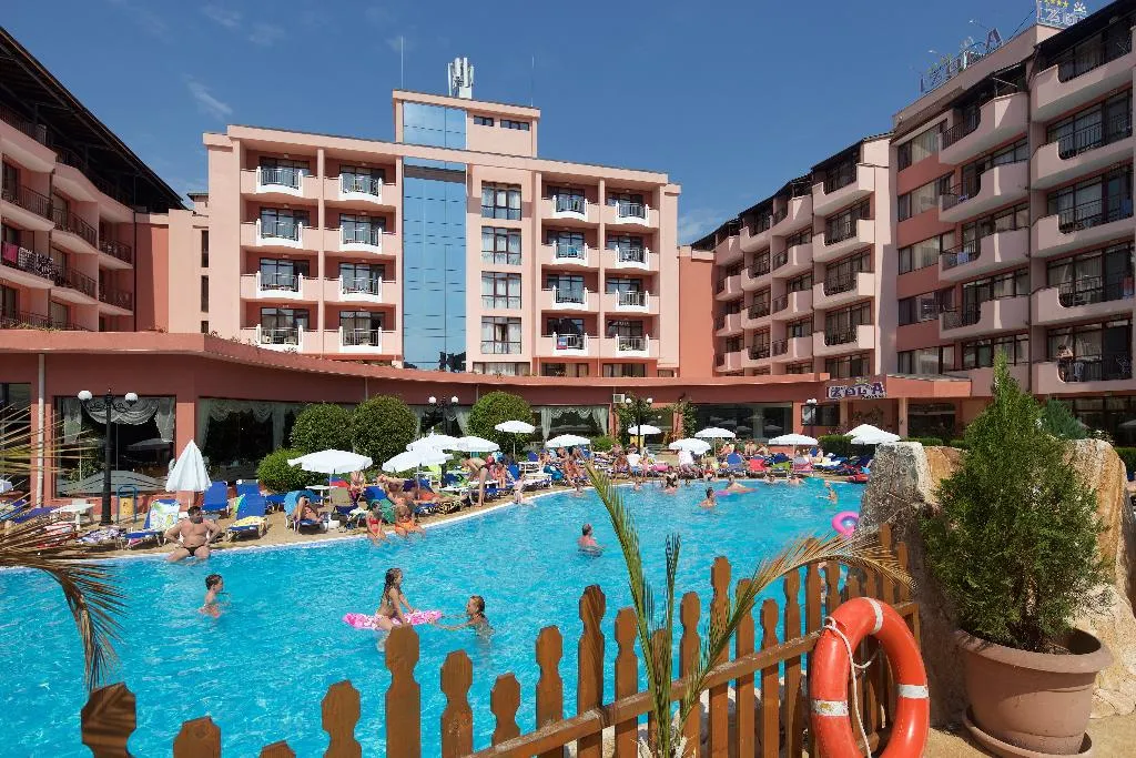 Pool, Izola Paradise, Bourgas