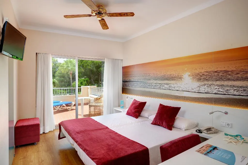 Room, Metropolitan Playa, Majorca
