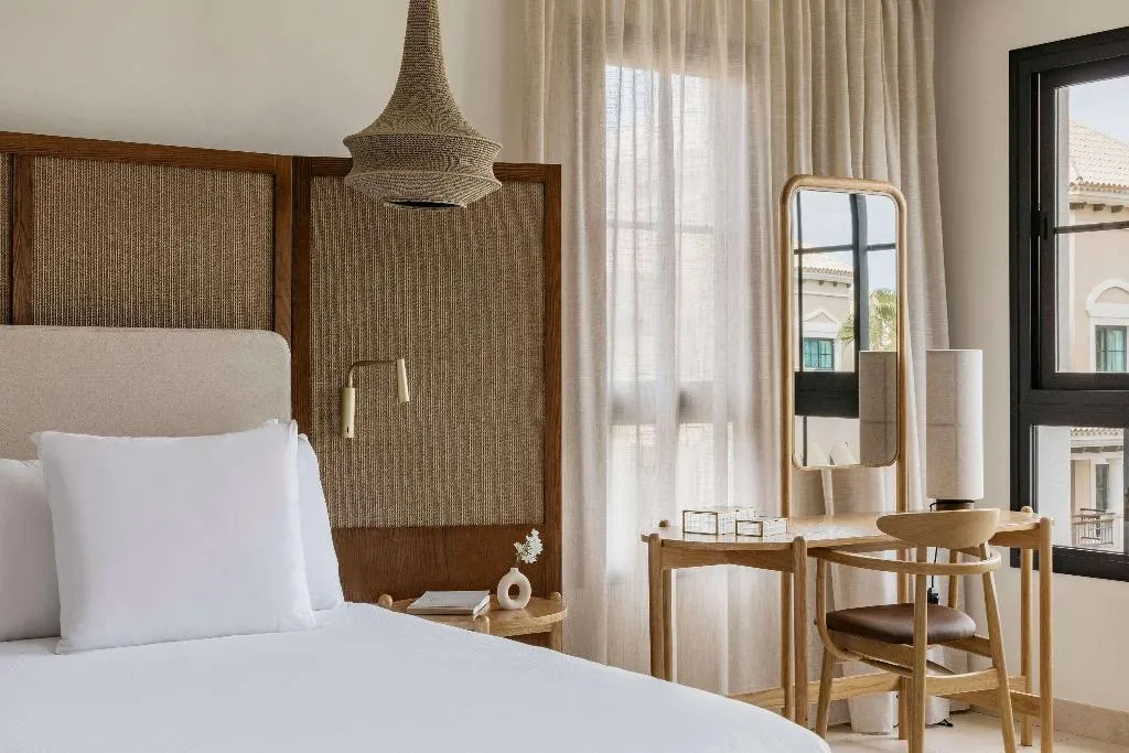 SUITE STANDARD Room, Gran Melia Palacio de Isora, Tenerife