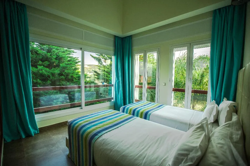 APARTMENT CAPACITY 6 Room, Mnar Castle, Tangier