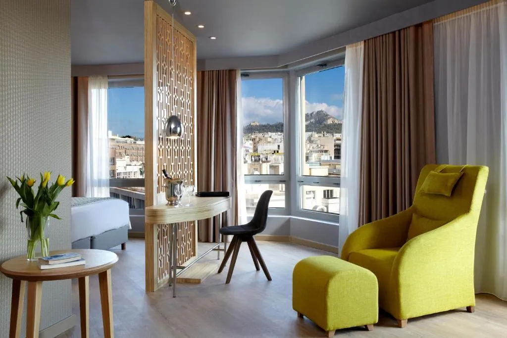 JUNIOR SUITE STANDARD Room, Wyndham Grand Athens, Athens