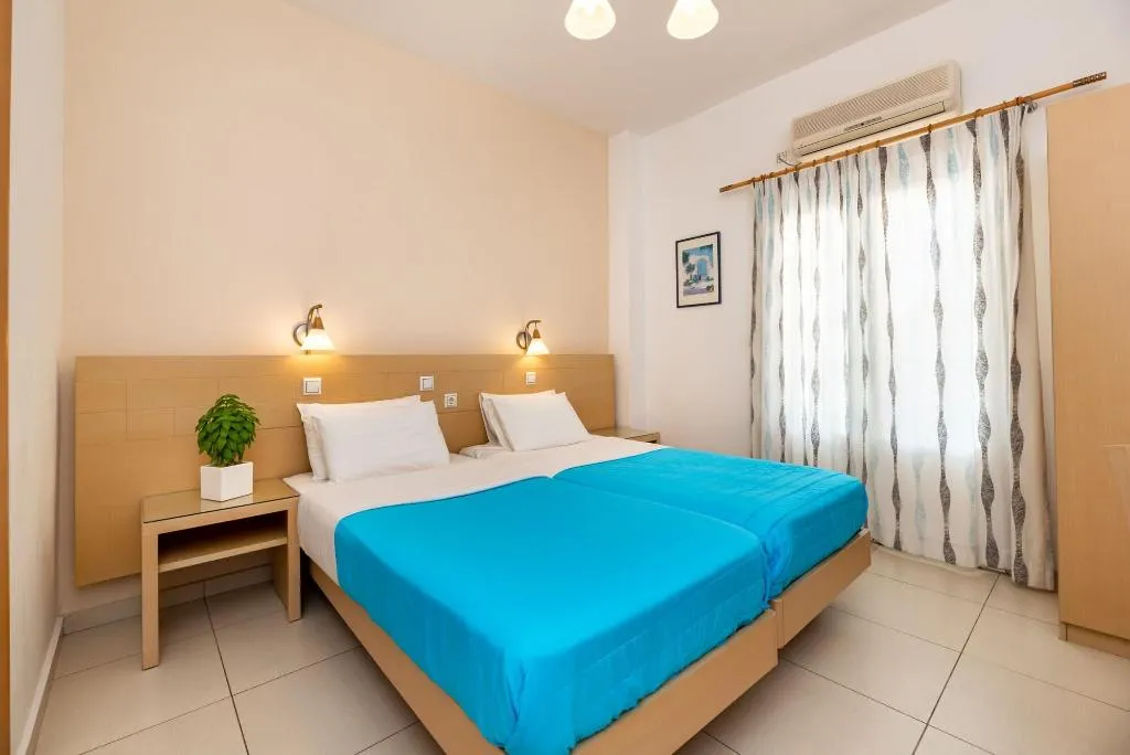 Room, Stelios Place, Santorini