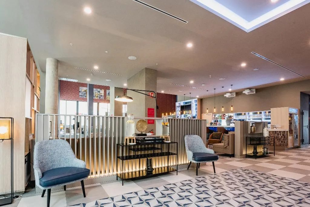 Lobby, Leonardo Royal Hotel Barcelona Fira, Barcelona
