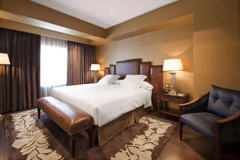 Room, Claridge, Madrid