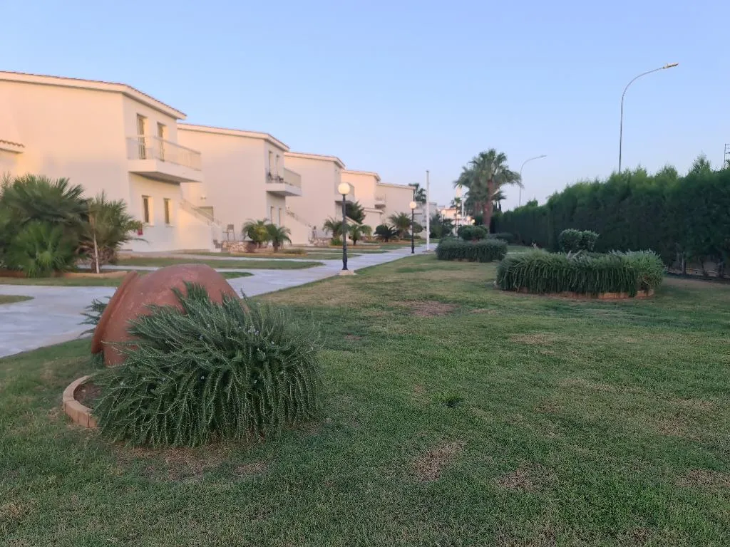 BUNGALOW ONE BEDROOM Room, Nissiana Hotel and Bungalows, Cyprus