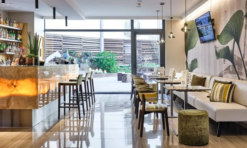 Bar, Winter Garden Hotel Bergamo Aeroporto, Milan