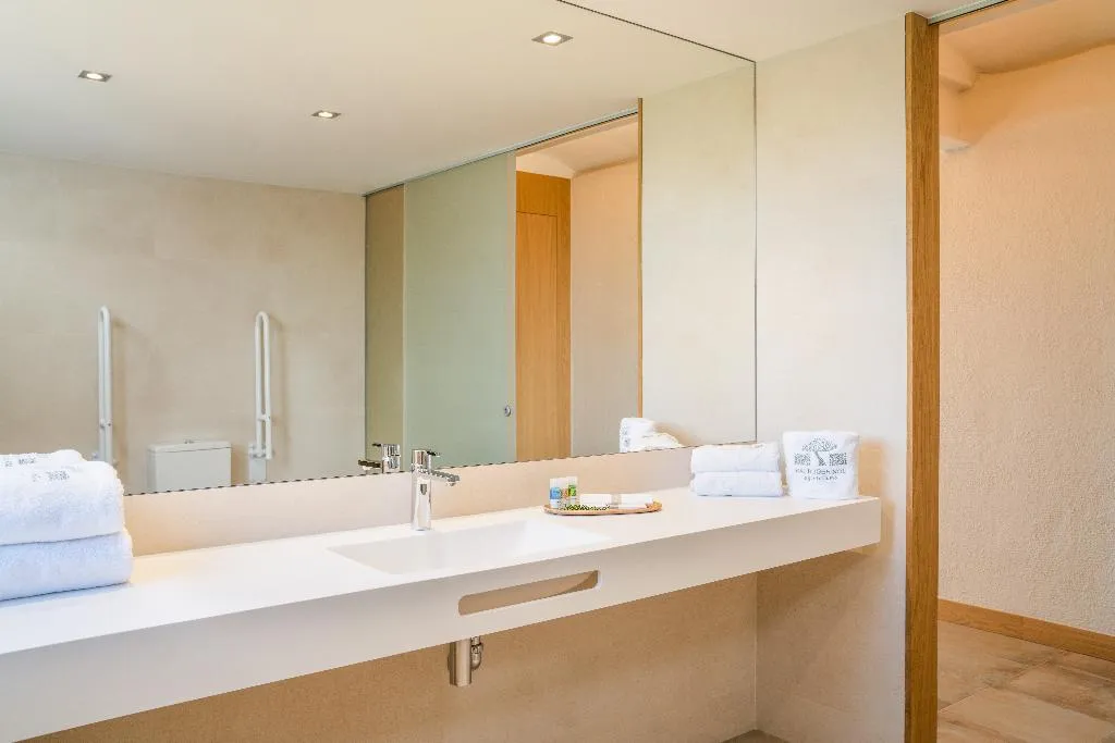 Double or Twin DELUXE Room, Agroturismo Malbuger Nou Menorca Adults Only, Menorca