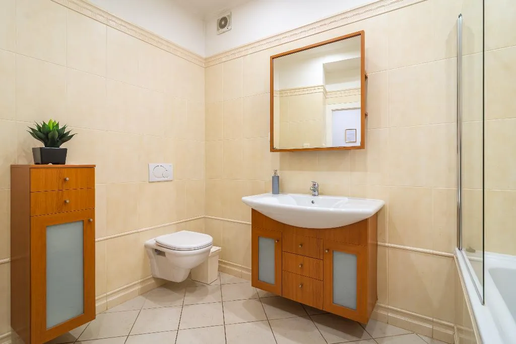 APARTMENT WITH BALCONY WITH VIEWS Room, Royal Road Residence, Prague